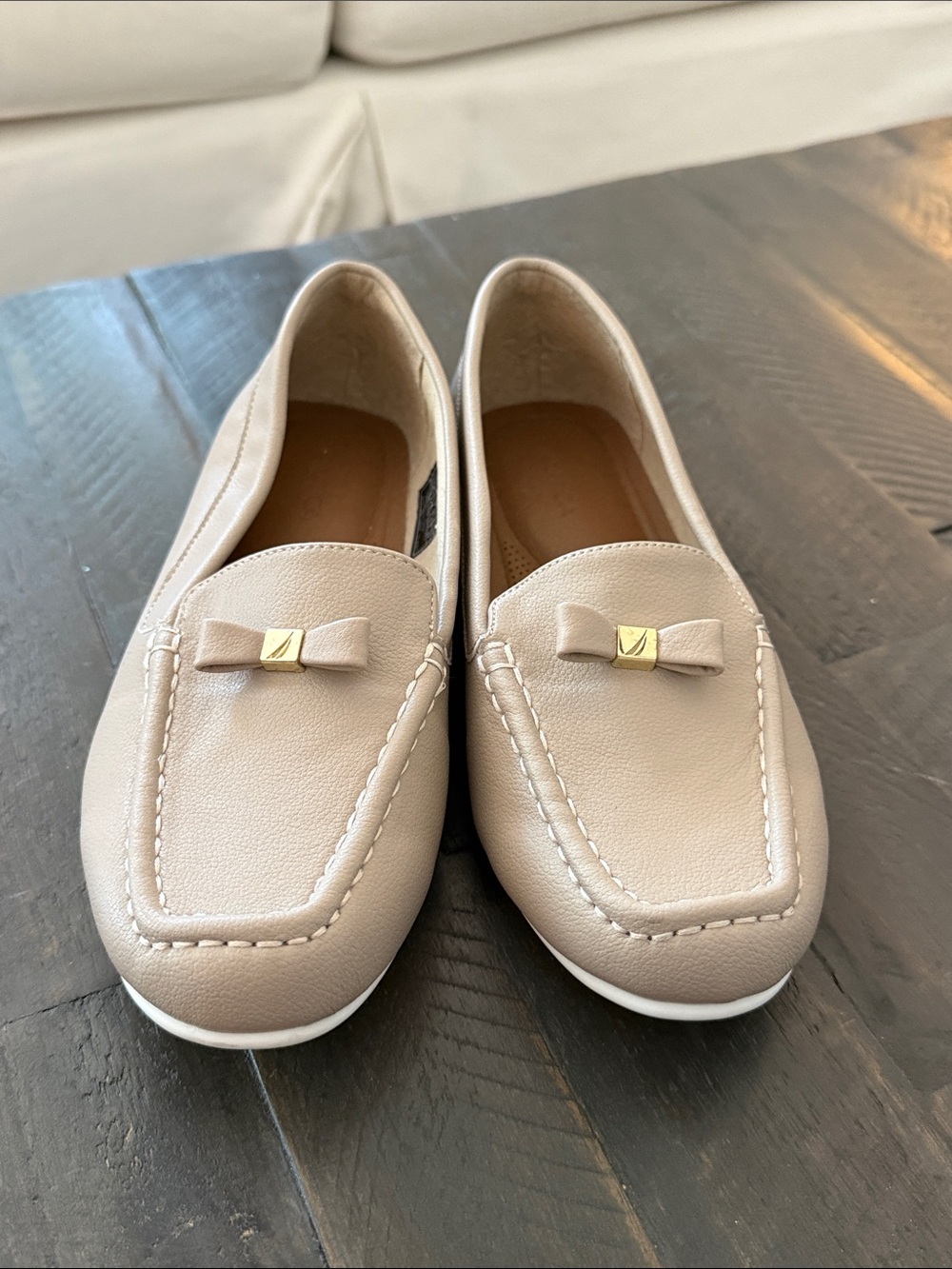 Nautica Women's Beige Bow Accent Slip-On Loafers